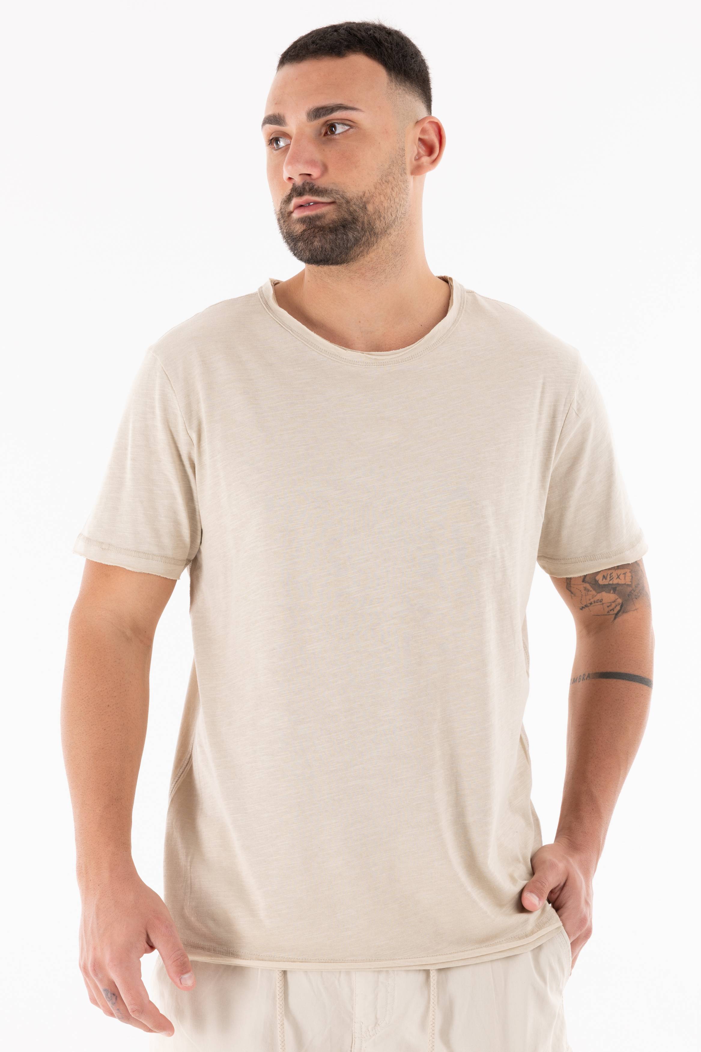 beige