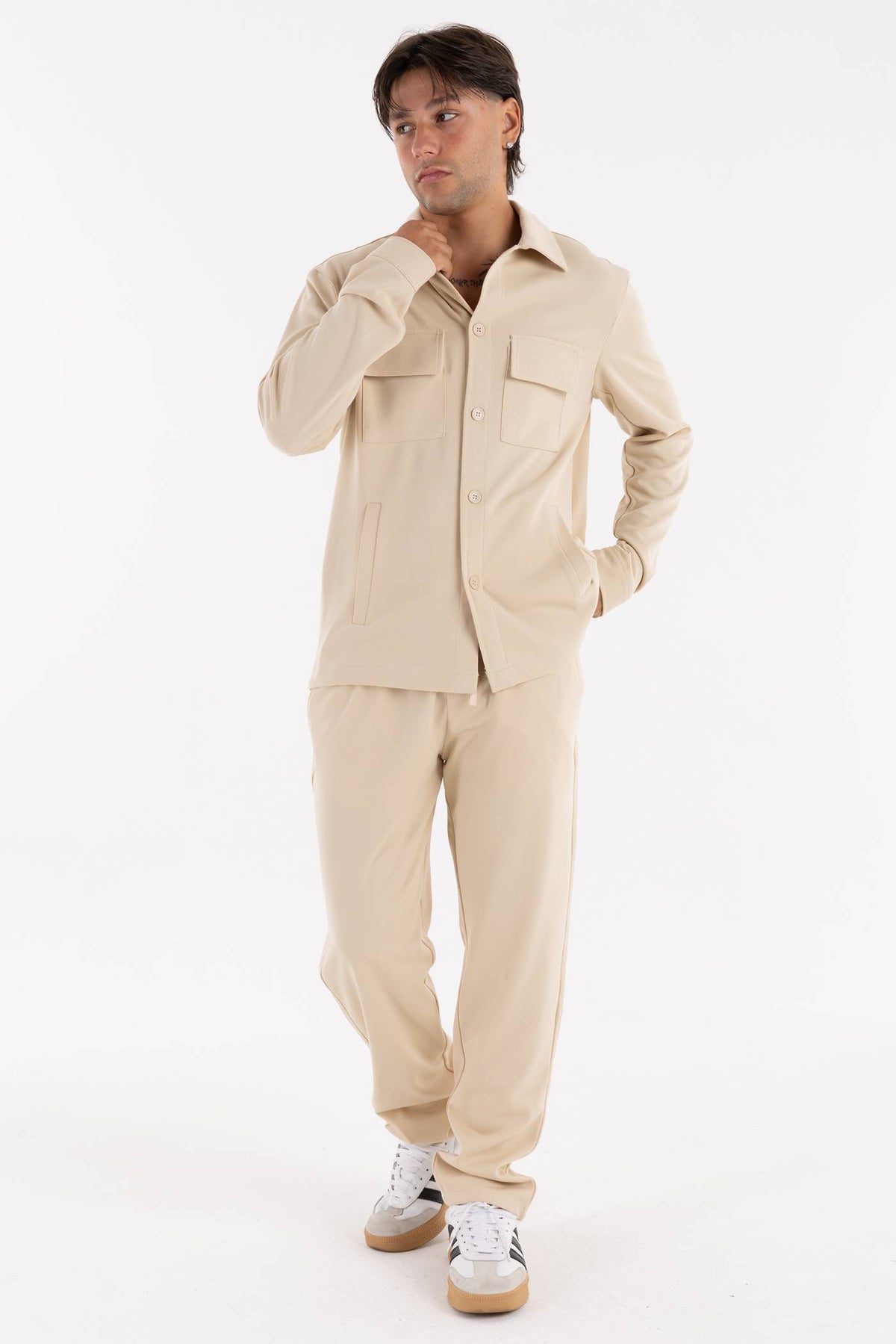 beige