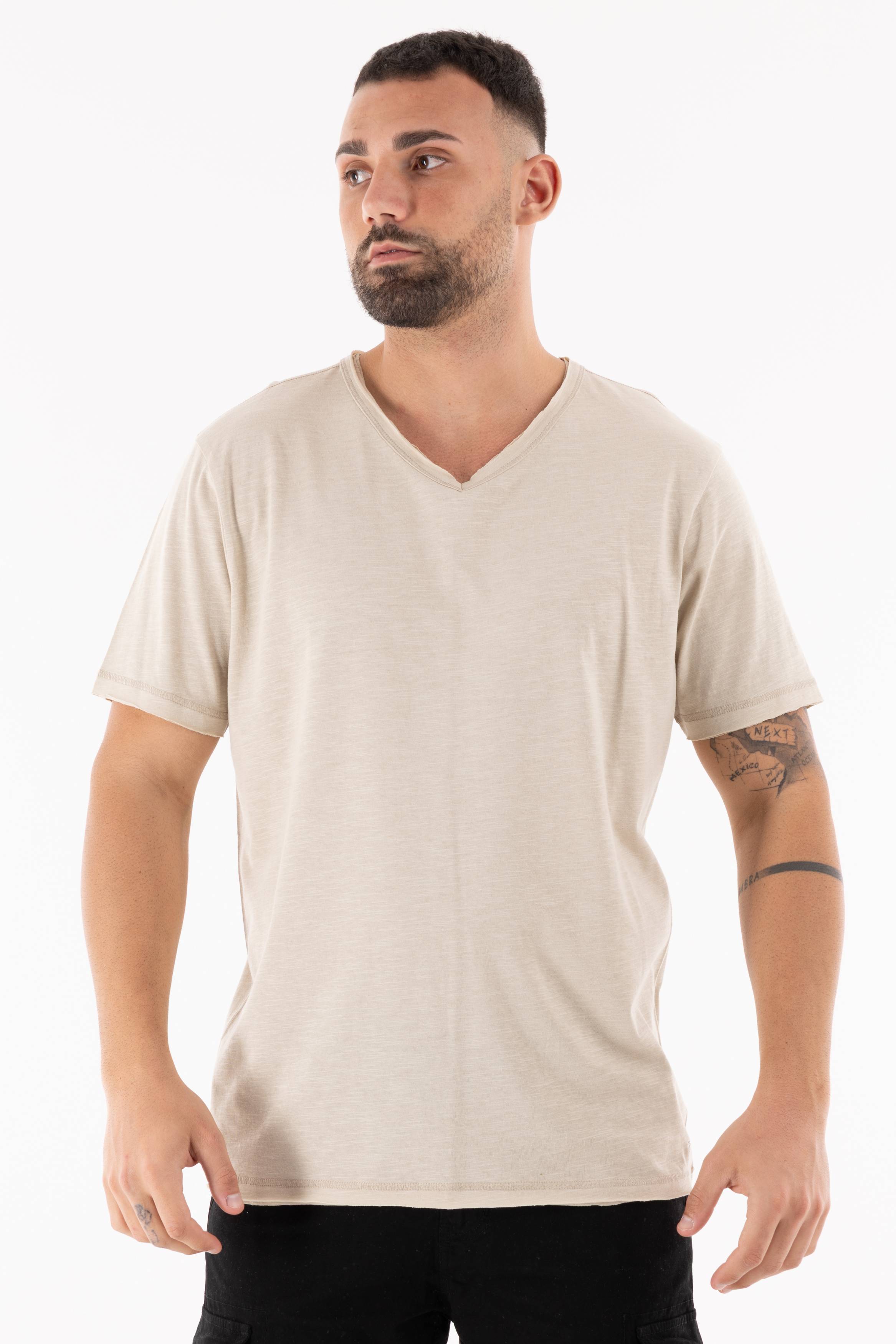 beige