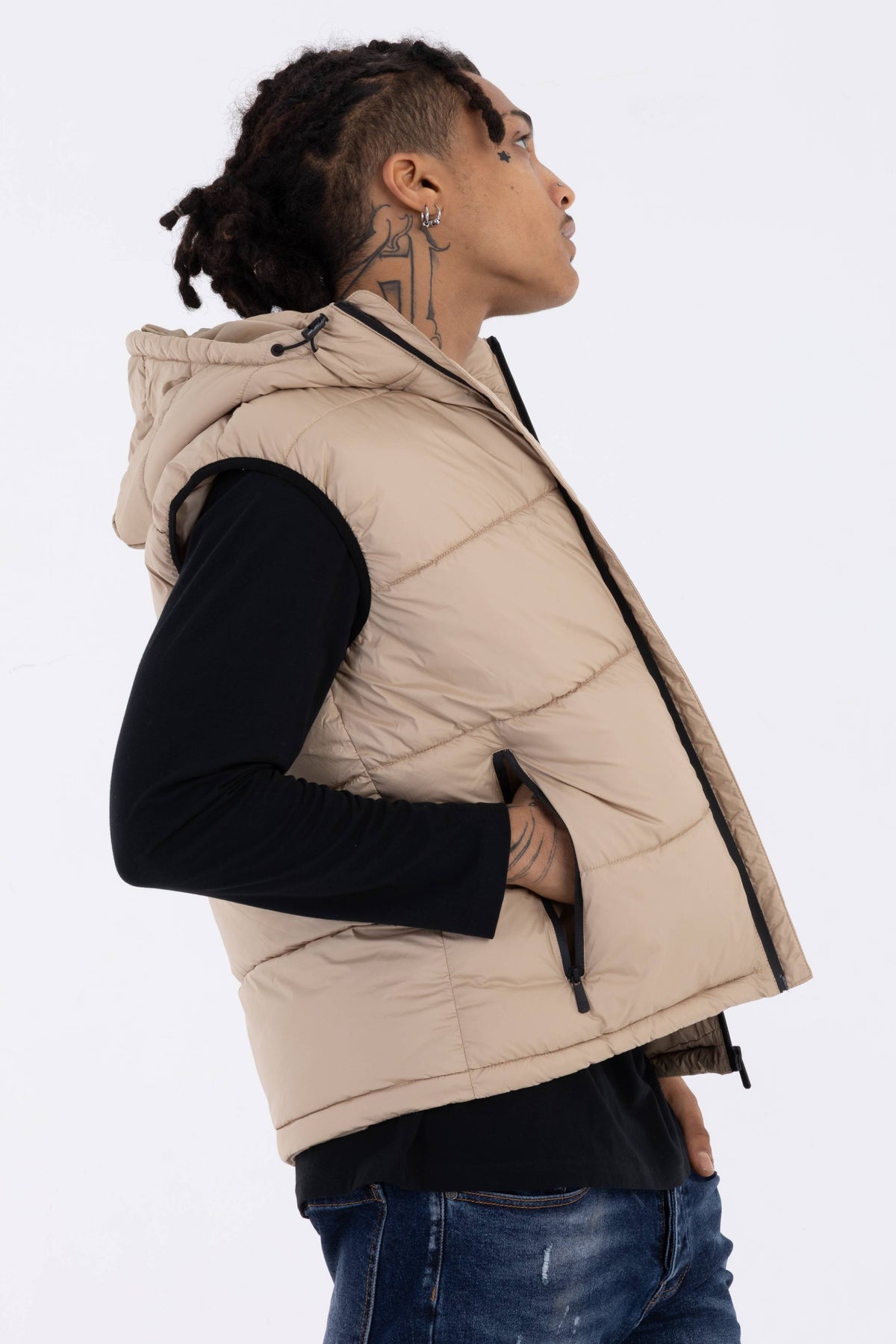 beige