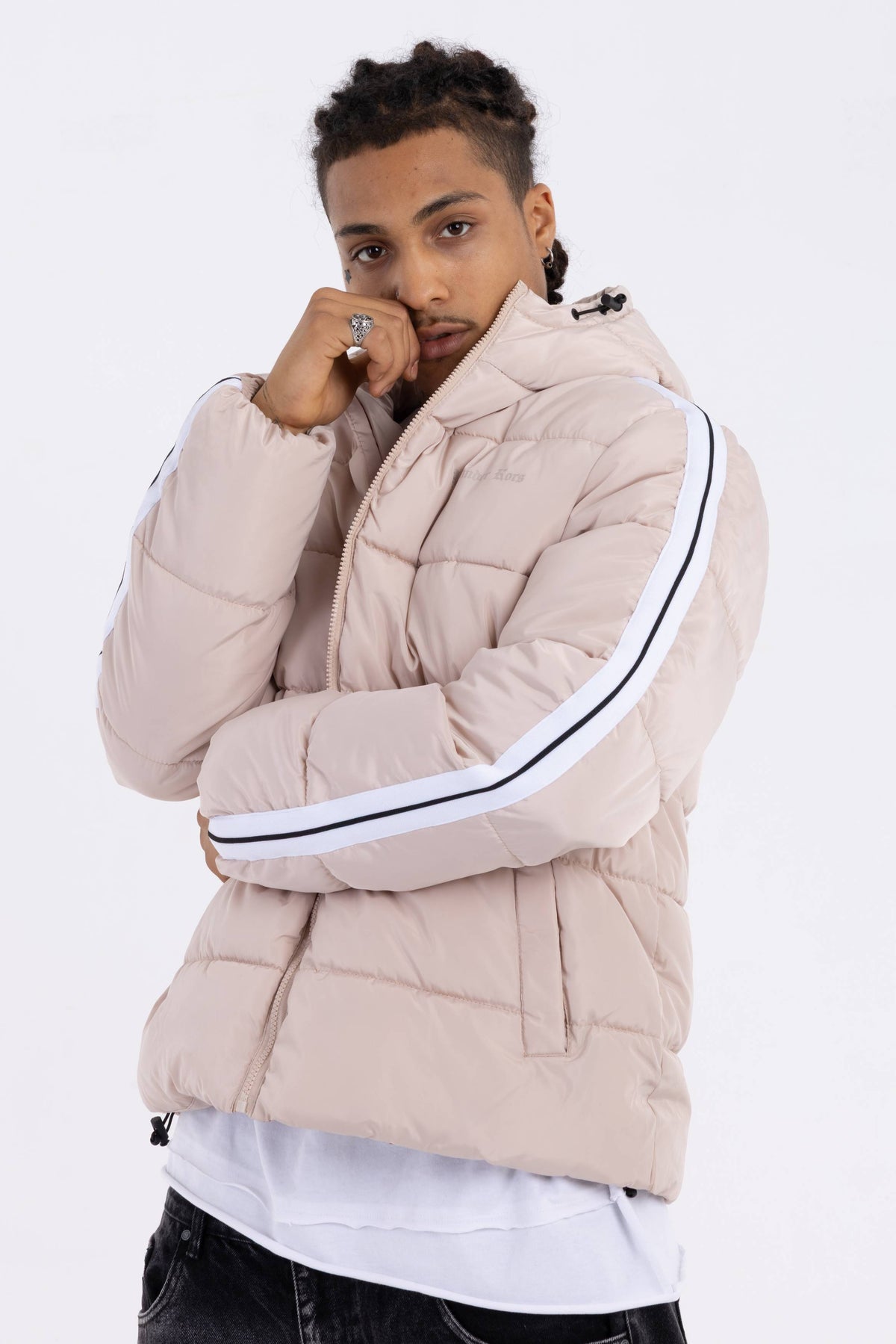 beige