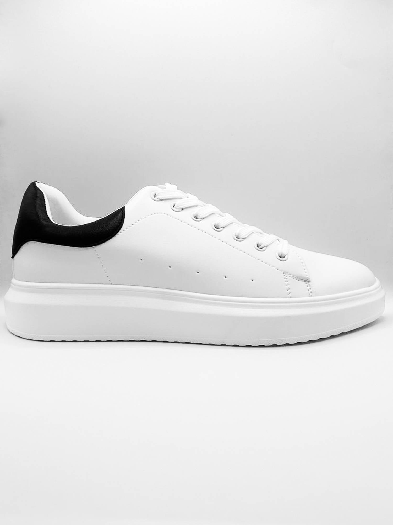 Immagine 5 per PRISHOES-AK001