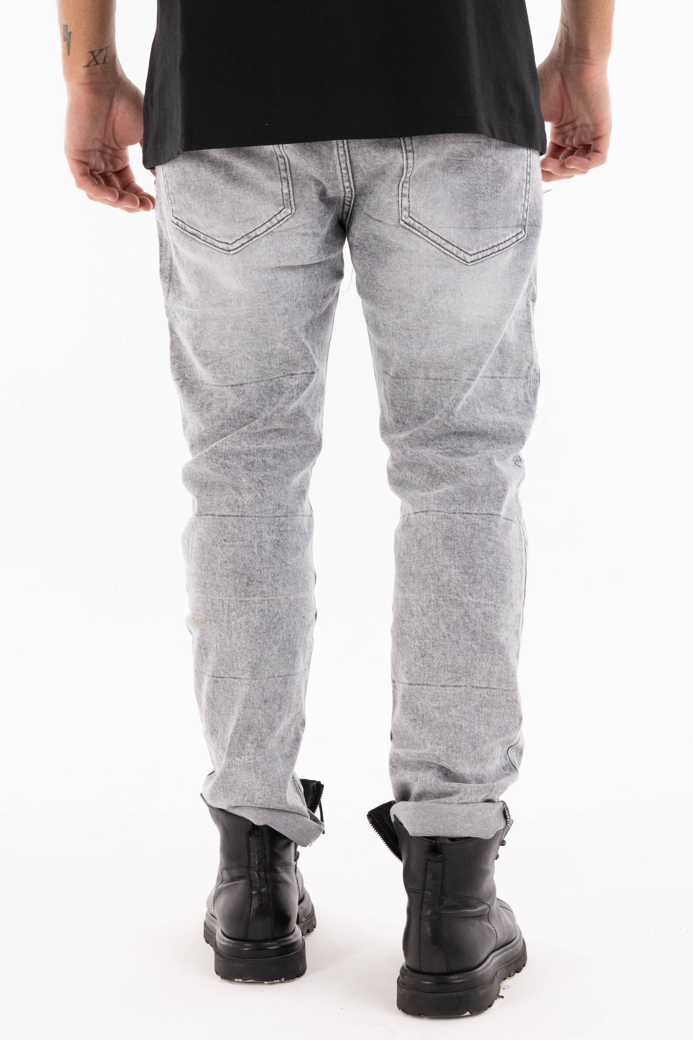 Immagine 3 per PRIPJE-AK0021